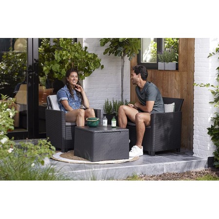 Salottino 2 Poltrone Tavolino Contenitore Pouf Grafite Effetto Legno con Cuscini