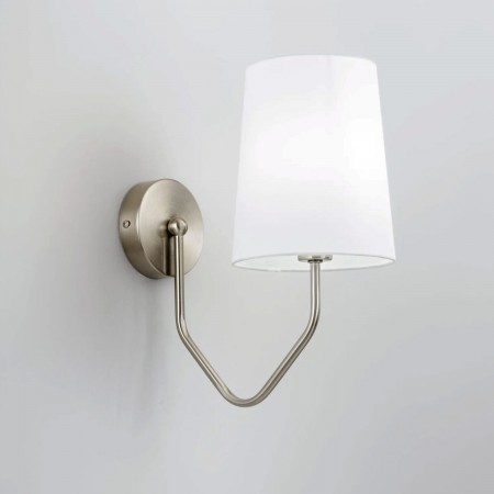 Punto Luce Applique Elegante in Metallo Lampada a Parete per Interno