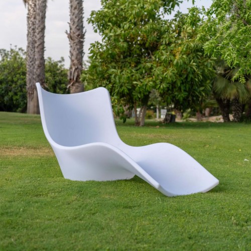Lettino da piscina in politene bianco design moderno