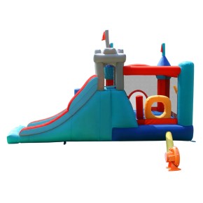 Castello gonfiabile bambini 485x320 13 attività medioevo colorato 2