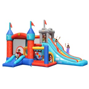 Castello gonfiabile bambini 485x320 13 attività medioevo colorato