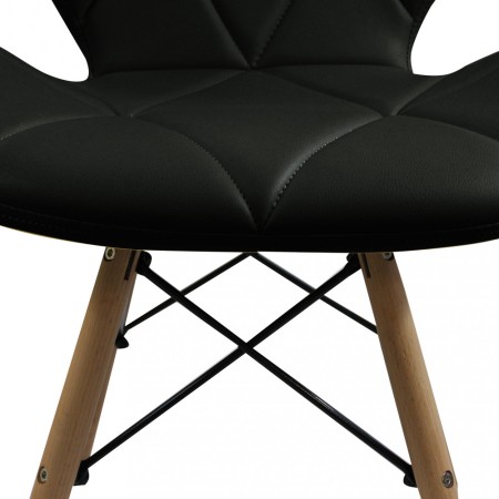 4 Sedie da Pranzo Nero con Gambe in Legno seduta in Ecopelle