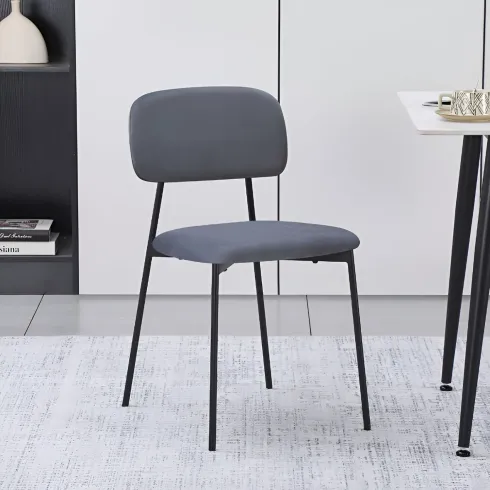 Set 4 Sedie in Vellutino Grigio 44x49x78 cm Struttura in Metallo Nero