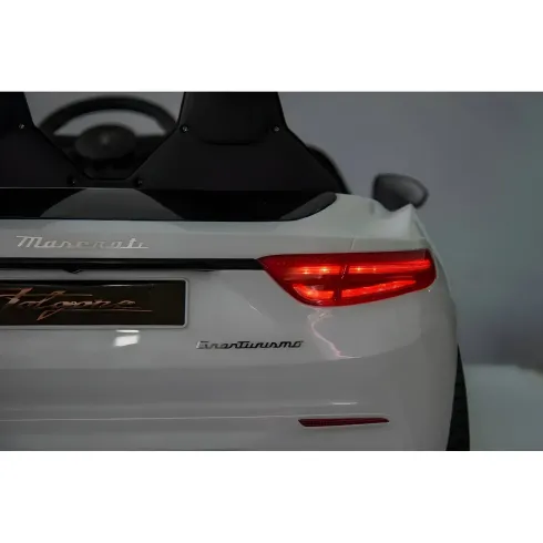 Auto Elettrica Bambini Maserati Folgore 2 Posti 12V Bianco Doppio Motore