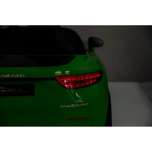 Auto Elettrica Bambini Maserati Folgore 2 Posti 12V Verde Doppio Motore