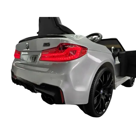Auto Elettrica per Bambini Doppio Motore 24V BMW M5 Grigio Metallizzato