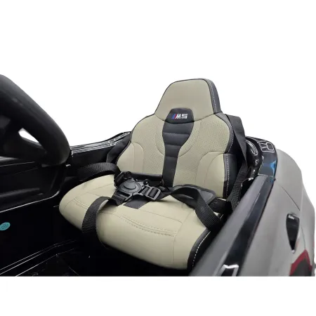 Auto Elettrica per Bambini Doppio Motore 24V BMW M5 Nero Metallizzato