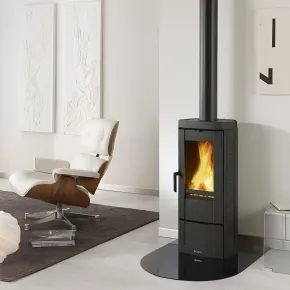 Stufa a Legna Nordica 7kw in Ghisa Tubo Canna Fumi 12 Extraflame Camino Carbone 2