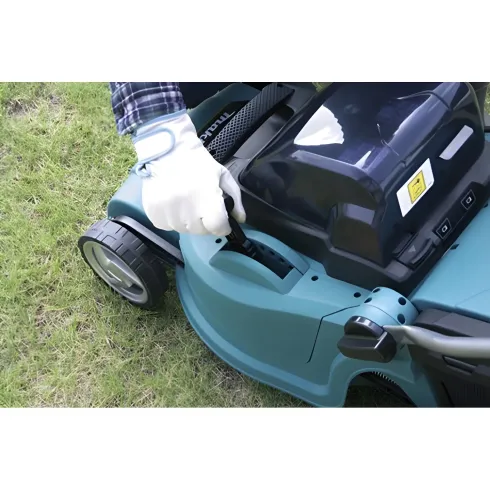 Tosaerba a Batteria Makita litio 18v a Spiinta Tagliaerba Lama Rasaerba Sacco