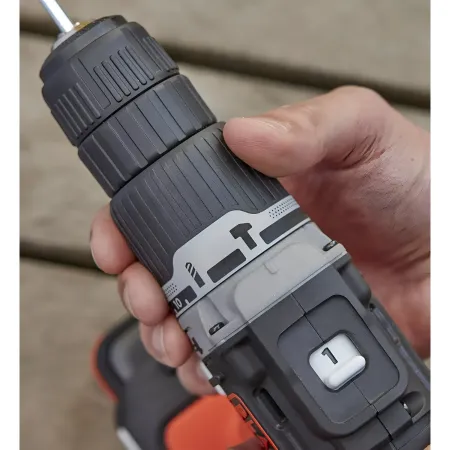 Trapano Avvitatore Black & Decker a Percussione 2V 1,5Ah LED con Borsa