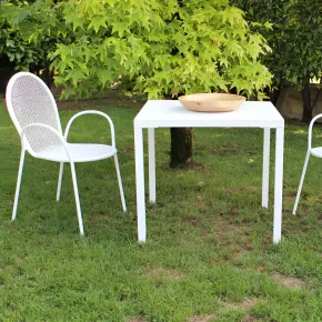 Tavolo Impilabile in Acciaio Bianco da Giardino Quadrato 80x80 cm 2