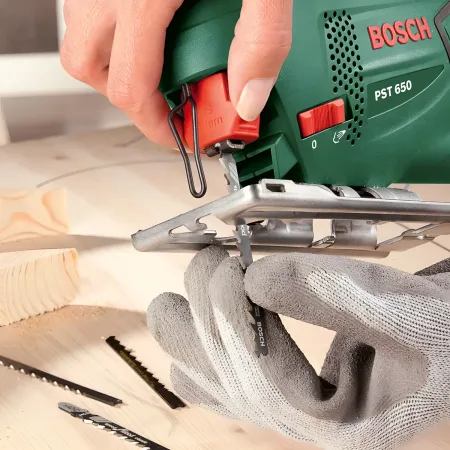 Seghetto Alternativo 500W Bosch PST 650 Legno Metallo con Valigetta