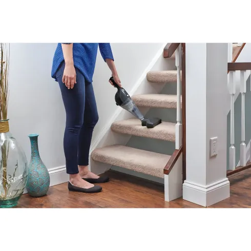 Scopa Elettrica Black+Decker 10,8V Ricaricabile 1,5 Ah 4 in 1 Portatile
