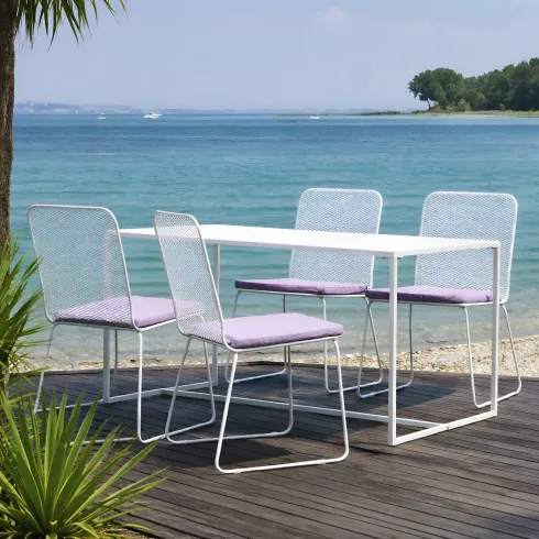 Set Tavolo 140x80 4 Sedie da Giardino Metallo Bianco con Cuscini Lilla