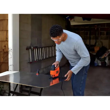 Seghetto Alternativo Black+Decker 520W Taglio Legno Acciaio Valigetta