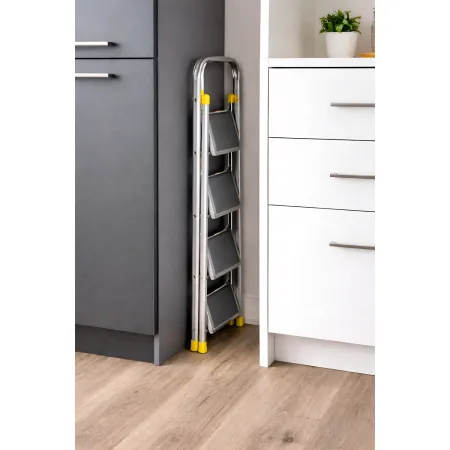 Sgabello Scaletta Pieghevole Alluminio 4 Gradini Antiscivolo Nero 150 kg
