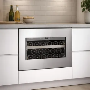 Cantinetta Vino a Incasso 17 Bottiglie Ventilata Classe F Inox LED 2