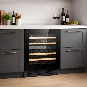 Cantinetta Vino a Incasso 36 Bottiglie Ventilata Classe F Nero LED 2