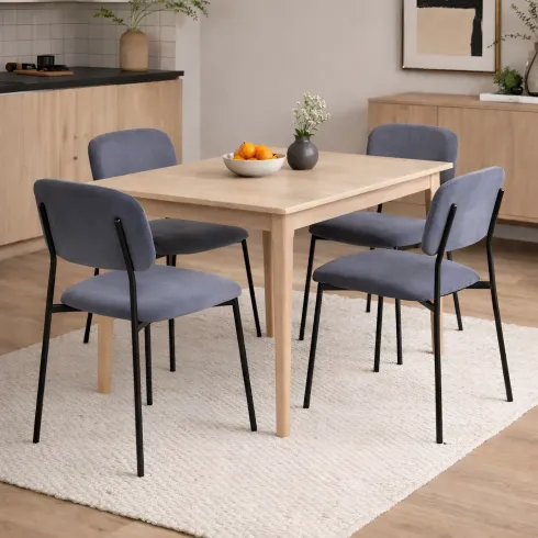 Set 4 Sedie in Vellutino Grigio 44x49x78 cm Struttura in Metallo Nero