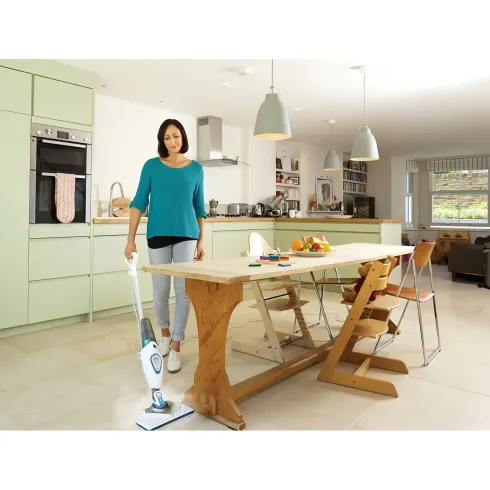 Lavapavimenti a Vapore Black+Decker 1600W Serbatoio 350 ml Cavo 5 m