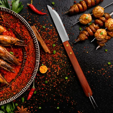 Set Utensili Barbecue 18 Pezzi in Acciaio Cromato con Manico in Legno