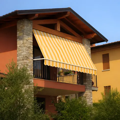 Tenda da Sole a Caduta 300x250 Riga Giallo Bianco Bracci Senza Cassone