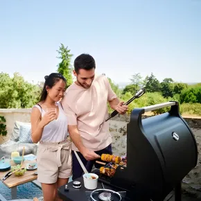 Barbecue a Gas Campignaz 3 Fuochi Coperchio Termometro Acciaio Nero 2