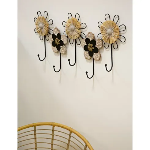 Appendiabiti da Parete 5 Ganci in Ferro Legno MDF Raffia per Ingresso