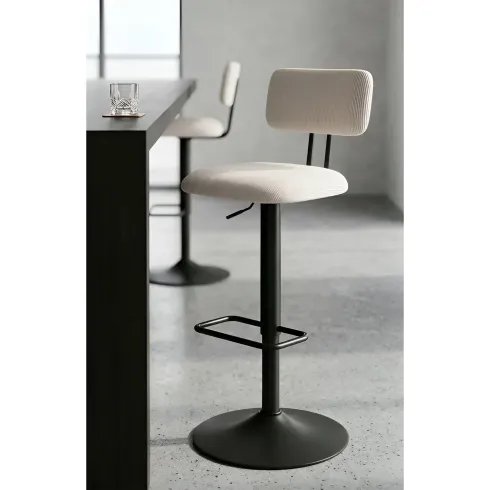 Set 2 Sgabelli da Bar Regolabili Metallo Nero Tessuto Imbottito Beige
