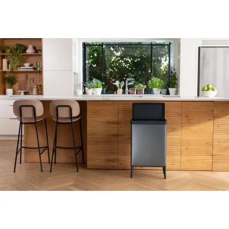 Pattumiera Keter 54L Blu Perlato Apertura Push per Cucina con Gambe