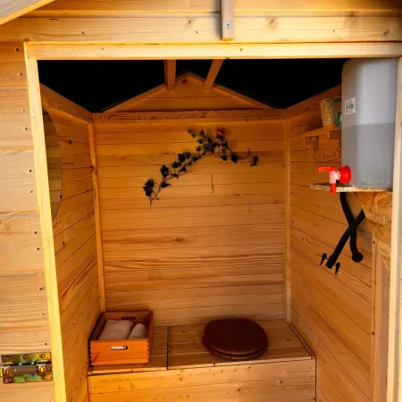 Casetta in Legno uso Bagno 140x190 cm