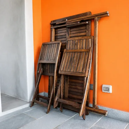 Tavolo e 4 Sedie in Legno Set Pieghevole Tavolino da Pranzo per Esterno