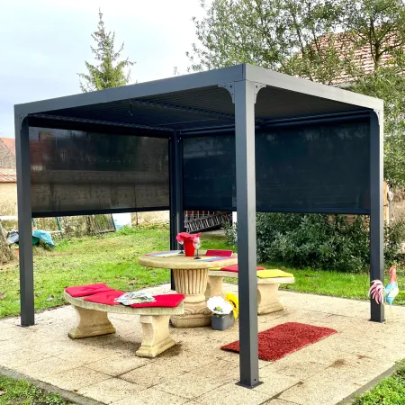 Pergola Bioclimatica da Esterno 240x300 cm 2 Teli Laterali Manuali