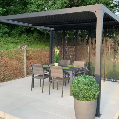 Pergola Bioclimatica da Giardino 360x300 cm con 5 Pannelli Frangivista