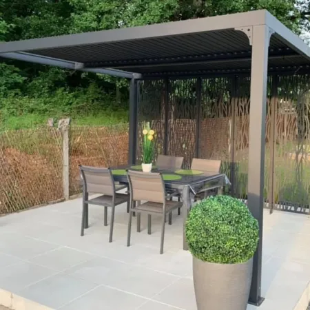 Pergola Bioclimatica da Giardino 360x300 cm con 5 Pannelli Frangivista