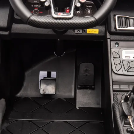 Auto Elettrica per Bambini Audi R8 Big 24V Grigio con Sedile in Pelle