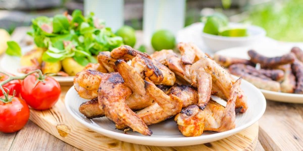 Come fare il barbecue e cucinare un pranzo perfetto