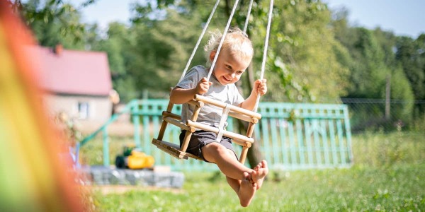 Giochi da giardino per bambini: quali giochi mettere in giardino