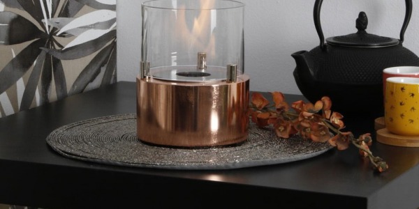 Come creare un ambiente elegante e accogliente con un camino da tavolo