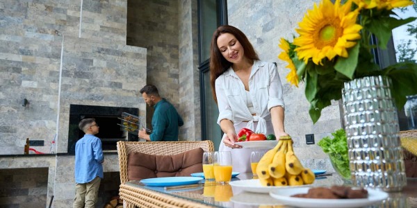 Cucina outdoor: come creare una perfetta aera attrezzata in giardino