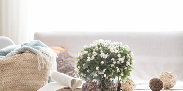 Idee arredo casa in giardino: come decorare una casetta da giardino