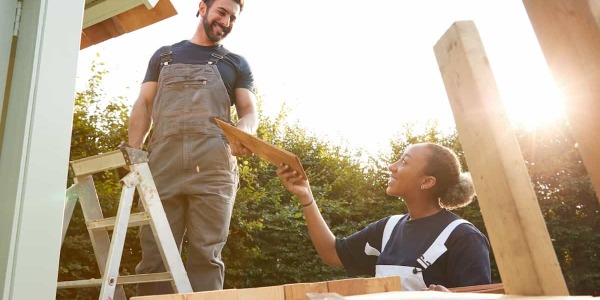 Box auto in legno: prenditi cura della tua automobile senza rinunciare alla bellezza del tuo giardino
