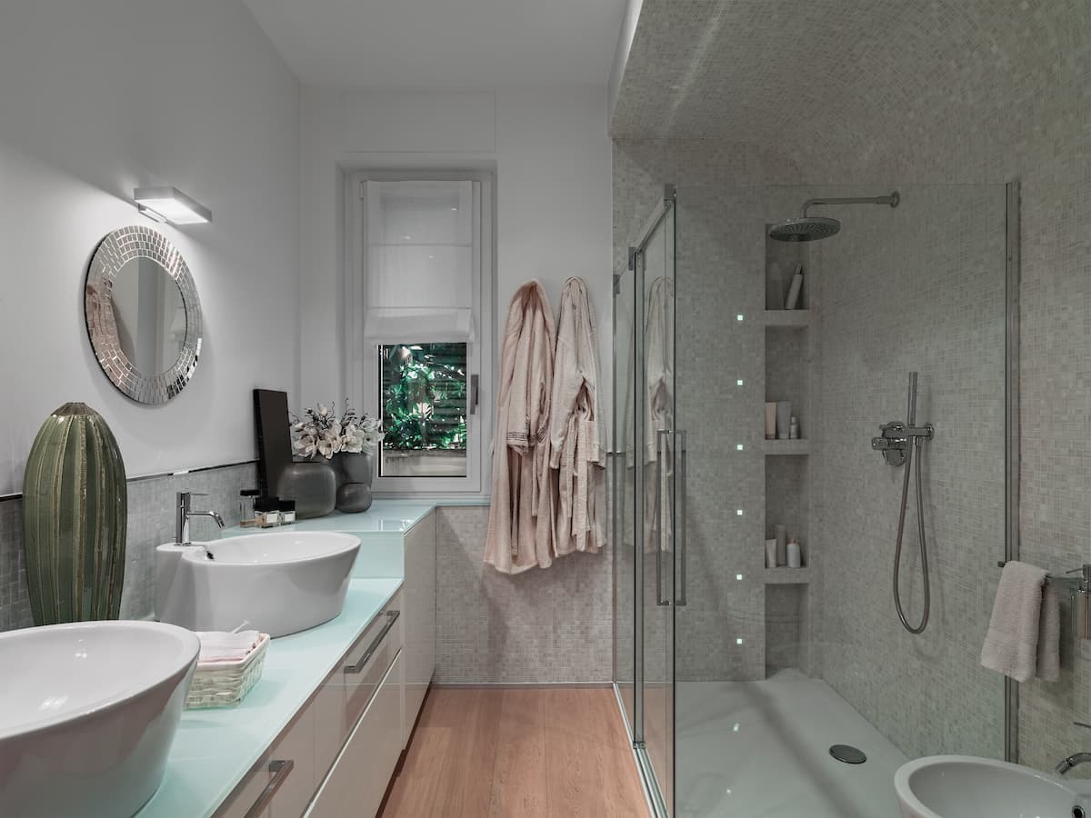 Porta a soffietto per la doccia del tuo bagno: quando e quale scegliere